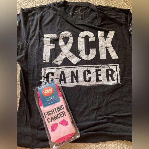 F*ck Cancer bundle socks and Large t-shirt - Picture 1 of 1